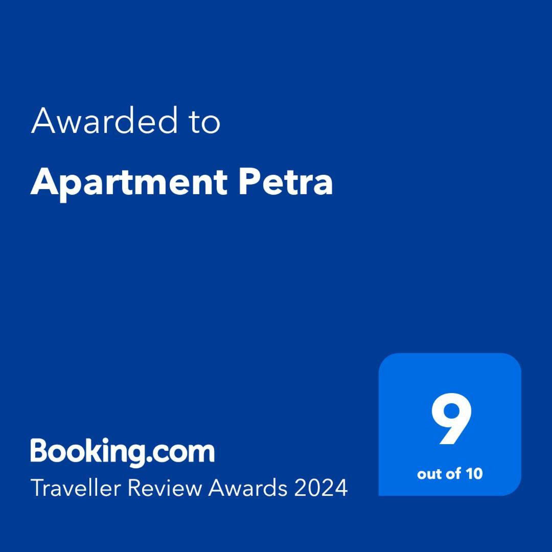 Apartment Petra ブロダリツァ エクステリア 写真